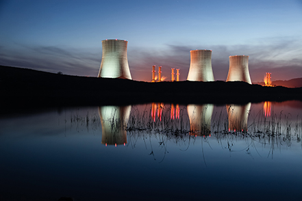 Kernenergie Kraftwerke / Energieversorger